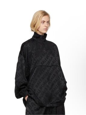 jacket
BALENCIAGA silk logo Jacquard